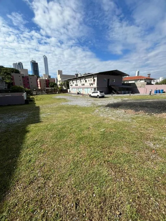 Loft e Suites Temporada, Balneário Camboriú, na 404 Rua Venezuela em Balneário Camboriú/SC — foto 21