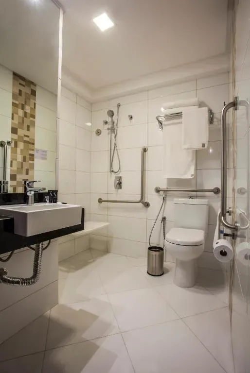 Santa Inn Hotel, na Rua em Balneário Camboriú/SC — foto 11
