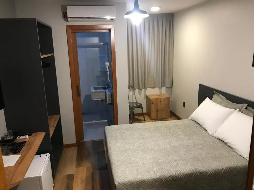 Hotel Blumenhof Balneário Camboriú, Balneário Camboriú, na Rua em Balneário Camboriú/SC — foto 3