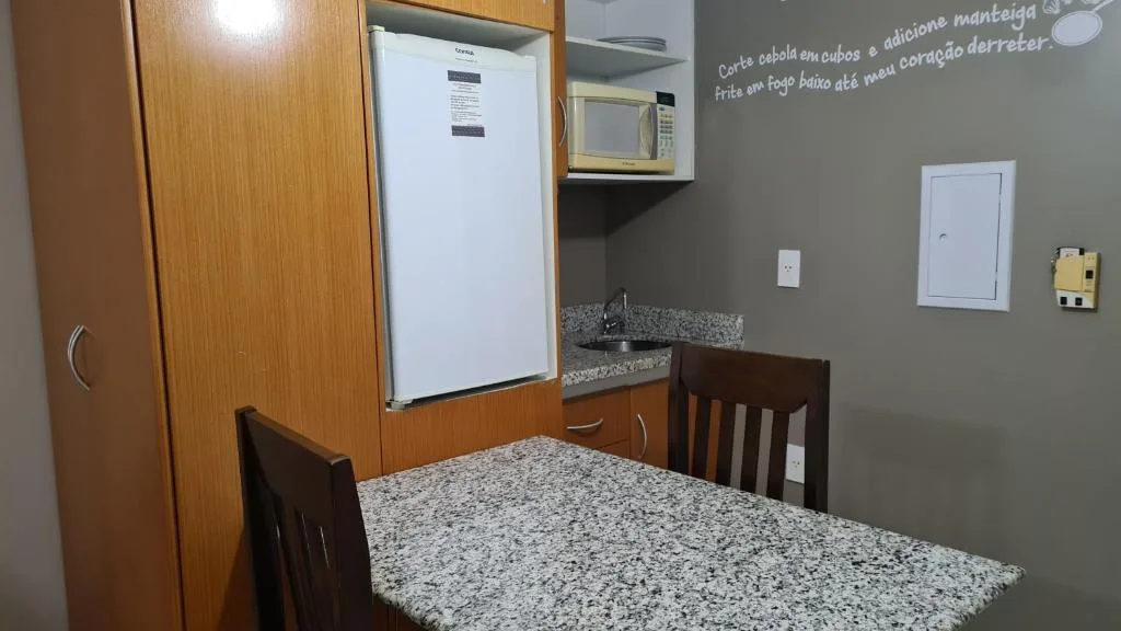 Stay - Apartamentos, Studios e Quartos - 400m da Praia Central, Balneário Camboriú, na Rua Alvin Bauer em Balneário Camboriú/SC — foto 20
