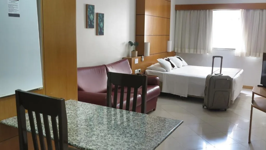 Stay - Apartamentos, Studios e Quartos - 400m da Praia Central, Balneário Camboriú, na Rua Alvin Bauer em Balneário Camboriú/SC — foto 28