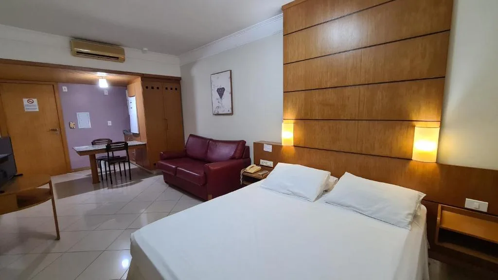 Stay - Apartamentos, Studios e Quartos - 400m da Praia Central, Balneário Camboriú, na Rua Alvin Bauer em Balneário Camboriú/SC — foto 30