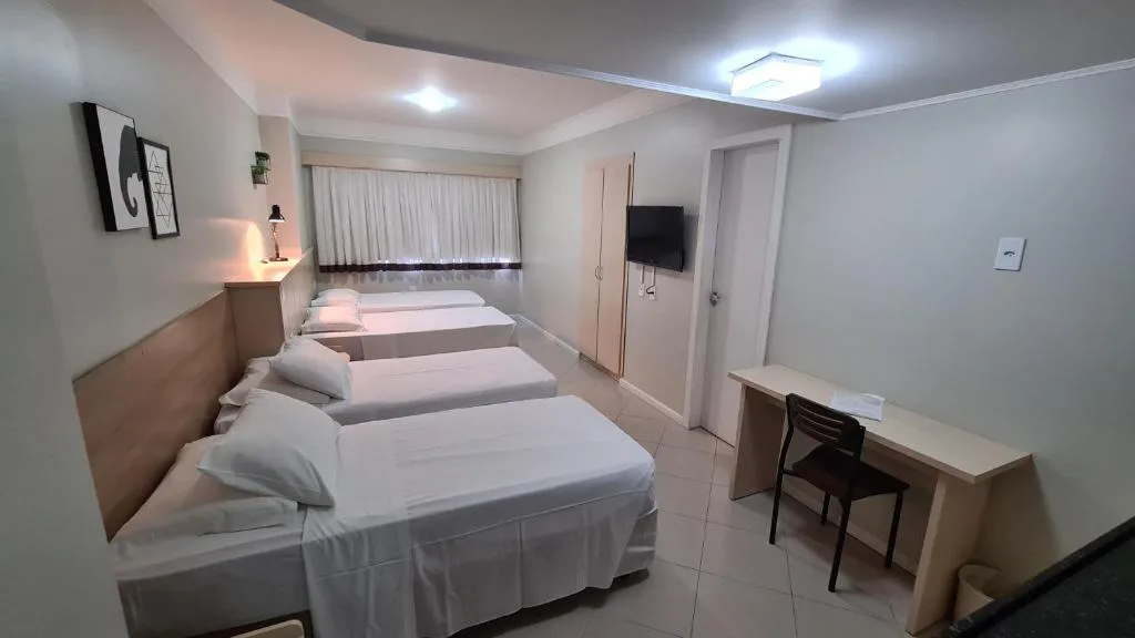 Stay - Apartamentos, Studios e Quartos - 400m da Praia Central, Balneário Camboriú, na Rua Alvin Bauer em Balneário Camboriú/SC — foto 37