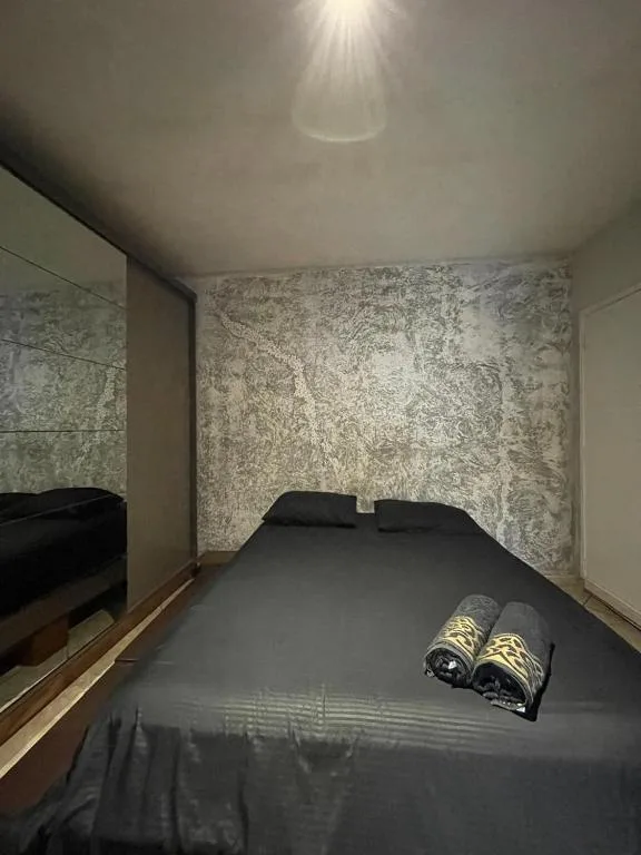 Apartamento 04 - Dois quartos e cozinha, Balneário Camboriú, na Rua em Balneário Camboriú/SC — foto 2