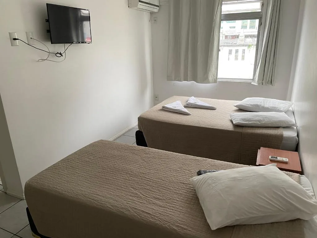 Hotel San Carlos, Balneário Camboriú, na Avenida do Estado em Balneário Camboriú/SC — foto 8