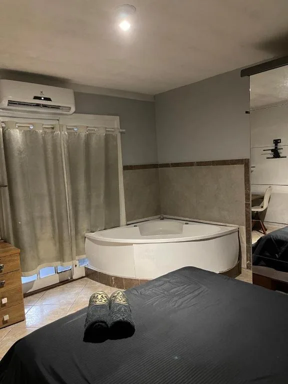 Apartamento 04 - Dois quartos e cozinha, Balneário Camboriú, na Rua em Balneário Camboriú/SC — foto 9