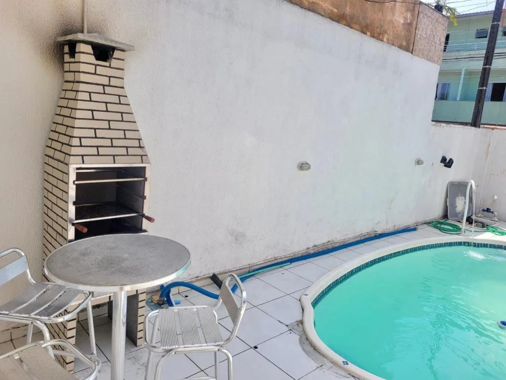 Casa de 2 QUARTOS COM PISCINA, Balneário Camboriú, na Rua Campo Erê em Balneário Camboriú/SC — foto 4