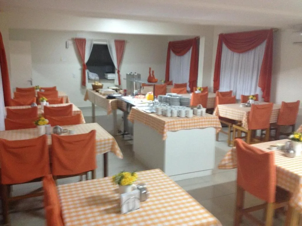 Hotel San Carlos, Balneário Camboriú, na Avenida do Estado em Balneário Camboriú/SC — foto 16