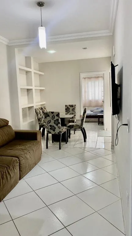 Casa de 2 QUARTOS COM PISCINA, Balneário Camboriú, na Rua Campo Erê em Balneário Camboriú/SC — foto 6