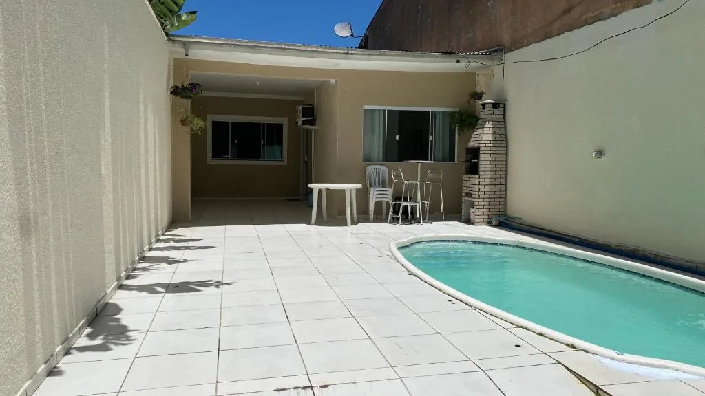 Casa de 2 QUARTOS COM PISCINA, Balneário Camboriú, na Rua Campo Erê em Balneário Camboriú/SC — foto 7