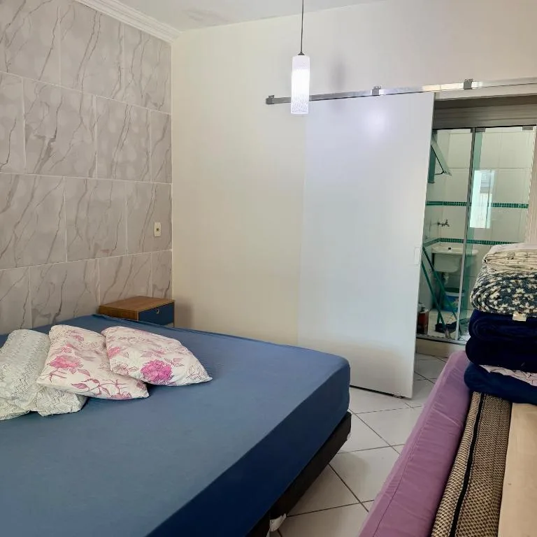 Casa de 2 QUARTOS COM PISCINA, Balneário Camboriú, na Rua Campo Erê em Balneário Camboriú/SC — foto 8