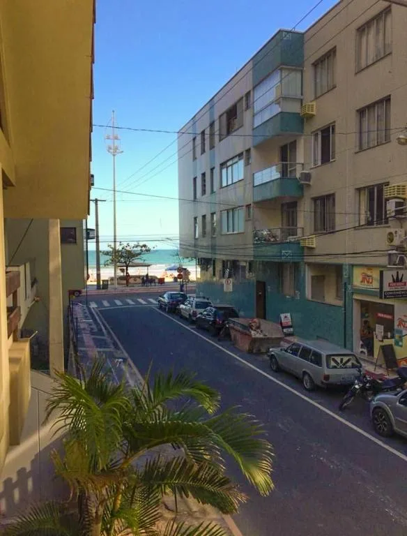 Pousada CANCOQ - 20 metros da praia, Balneário Camboriú, na Rua 3100 em Balneário Camboriú/SC — foto 8
