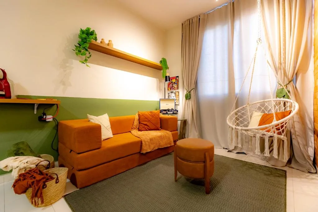 Apartamento Central com Garagem - 400m da Praia, Balneário Camboriú, na Rua 701, 22 Bloco B Centro em Balneário Camboriú/SC
