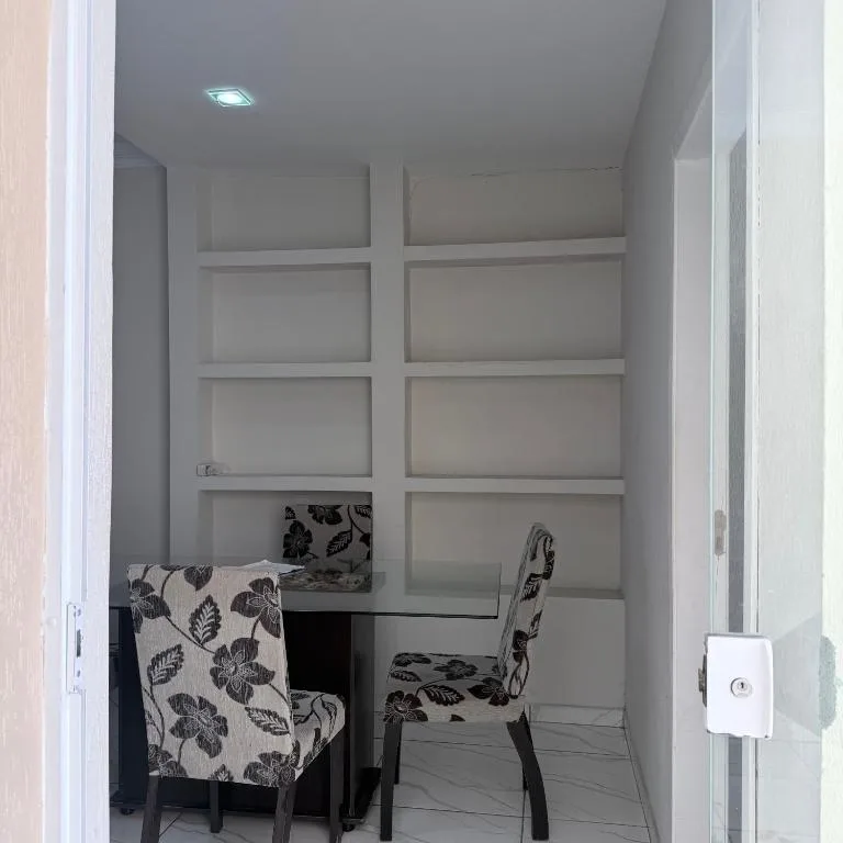 Casa de 2 QUARTOS COM PISCINA, Balneário Camboriú, na Rua Campo Erê em Balneário Camboriú/SC — foto 32