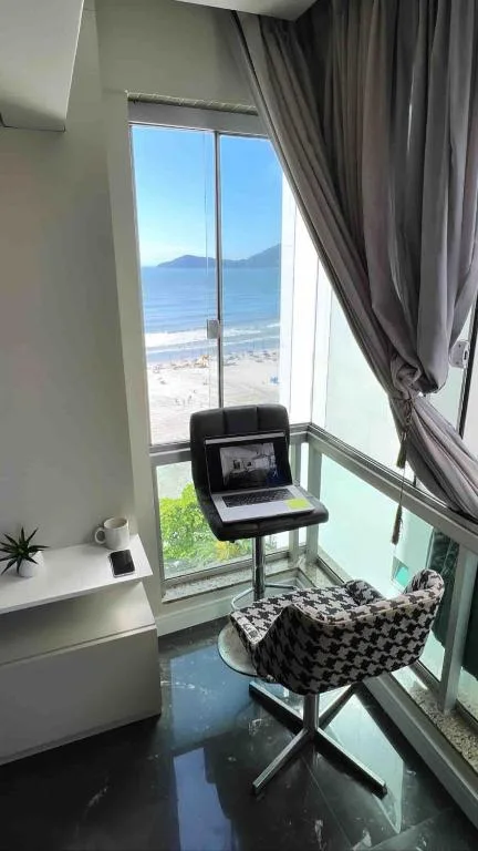 Apt Luxo, Av Atlântica, Frente Mar, Full AC, 2 Q, Balneário Camboriú, na Avenida Atlântica, 740 em Balneário Camboriú/SC — foto 22