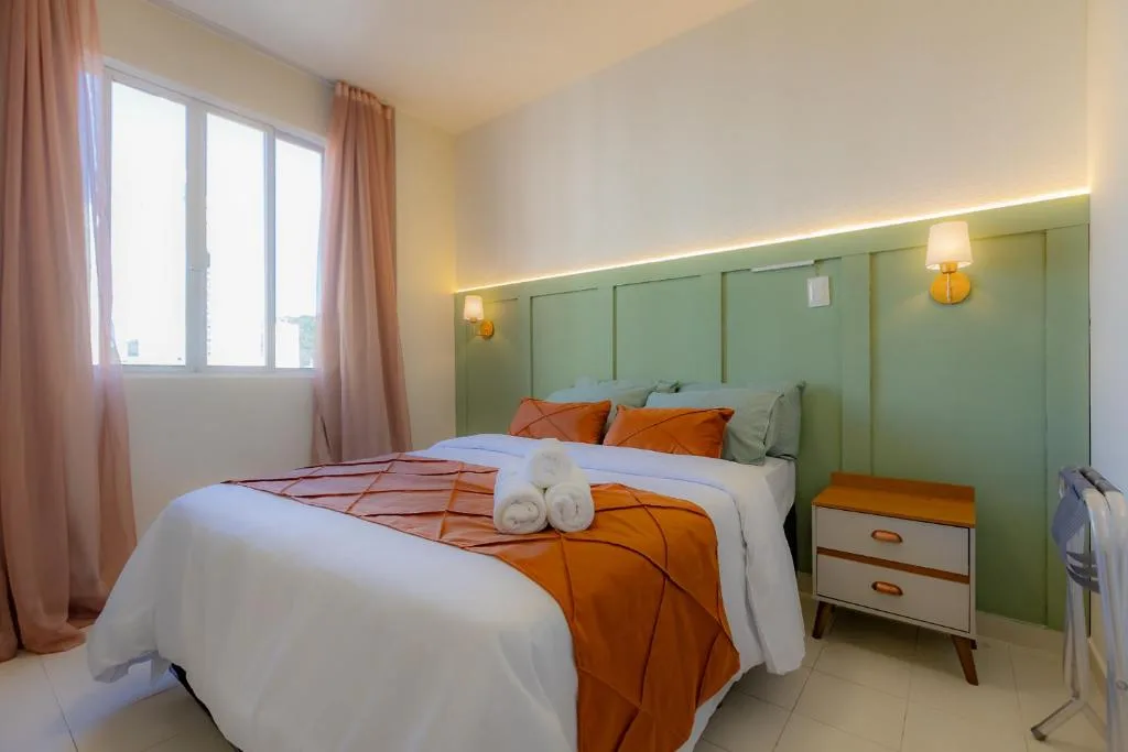 Apartamento Central com Garagem - 400m da Praia, Balneário Camboriú, na Rua 701, 22 Bloco B Centro em Balneário Camboriú/SC — foto 18