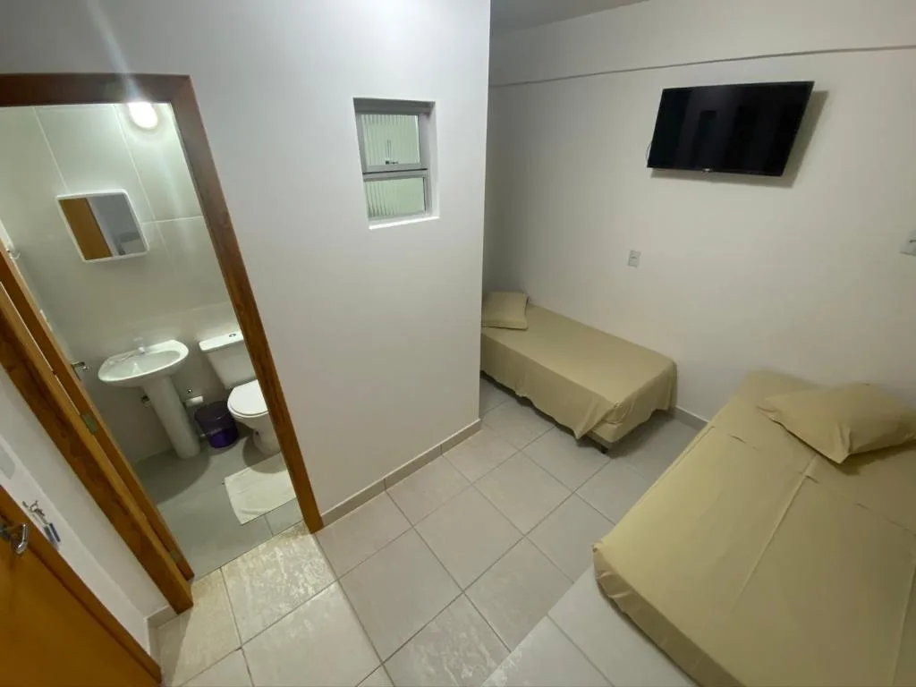Pousada Morada das Nações, Balneário Camboriú, na 200 Rua Holanda Casa em Balneário Camboriú/SC — foto 5