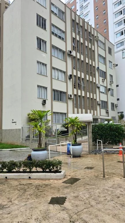 Conforto ao seu alcance, Balneário Camboriú, na Rua 55, n. 14, Edifício Christianne, apto em Balneário Camboriú/SC — foto 17
