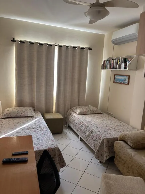 Ótimo quarto para duas pessoas, Balneário Camboriú, na Rua 1021, 365 - apto em Balneário Camboriú/SC — foto 2