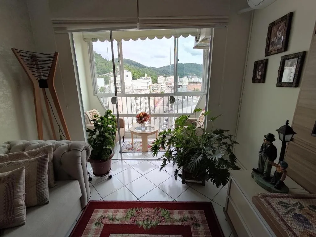 Ótimo quarto para duas pessoas, Balneário Camboriú, na Rua 1021, 365 - apto em Balneário Camboriú/SC — foto 6