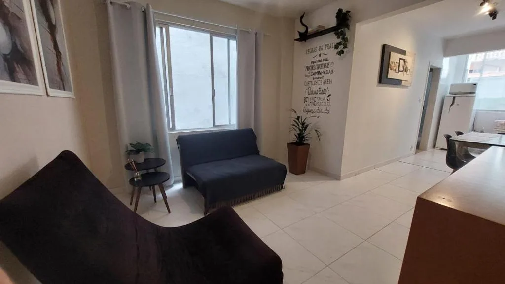 Calçadão de BC 1min da Praia Casais ou até 3 pessoas, Balneário Camboriú, na Avenida Central N⁰169, apto em Balneário Camboriú/SC — foto 3
