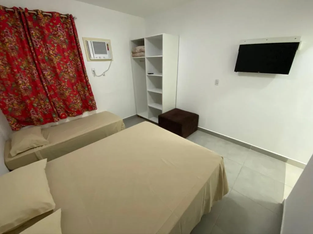 Pousada Morada das Nações, Balneário Camboriú, na 200 Rua Holanda Casa em Balneário Camboriú/SC — foto 19