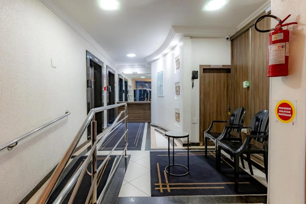 Apartamento Central com Garagem - 400m da Praia, Balneário Camboriú, na Rua 701, 22 Bloco B Centro em Balneário Camboriú/SC — foto 36