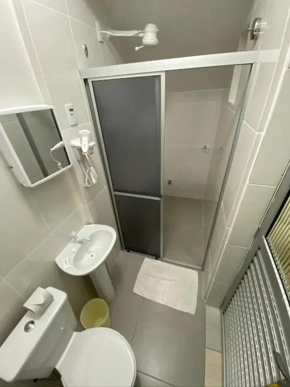 Pousada Morada das Nações, Balneário Camboriú, na 200 Rua Holanda Casa em Balneário Camboriú/SC — foto 23