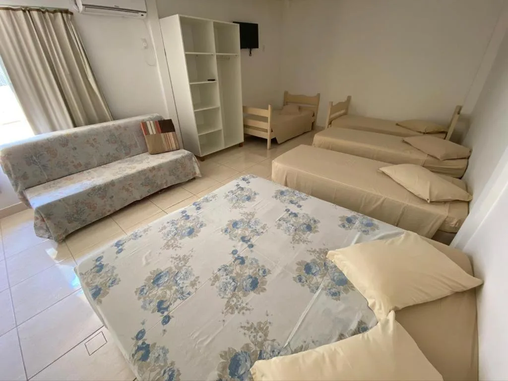 Pousada Morada das Nações, Balneário Camboriú, na 200 Rua Holanda Casa em Balneário Camboriú/SC — foto 43