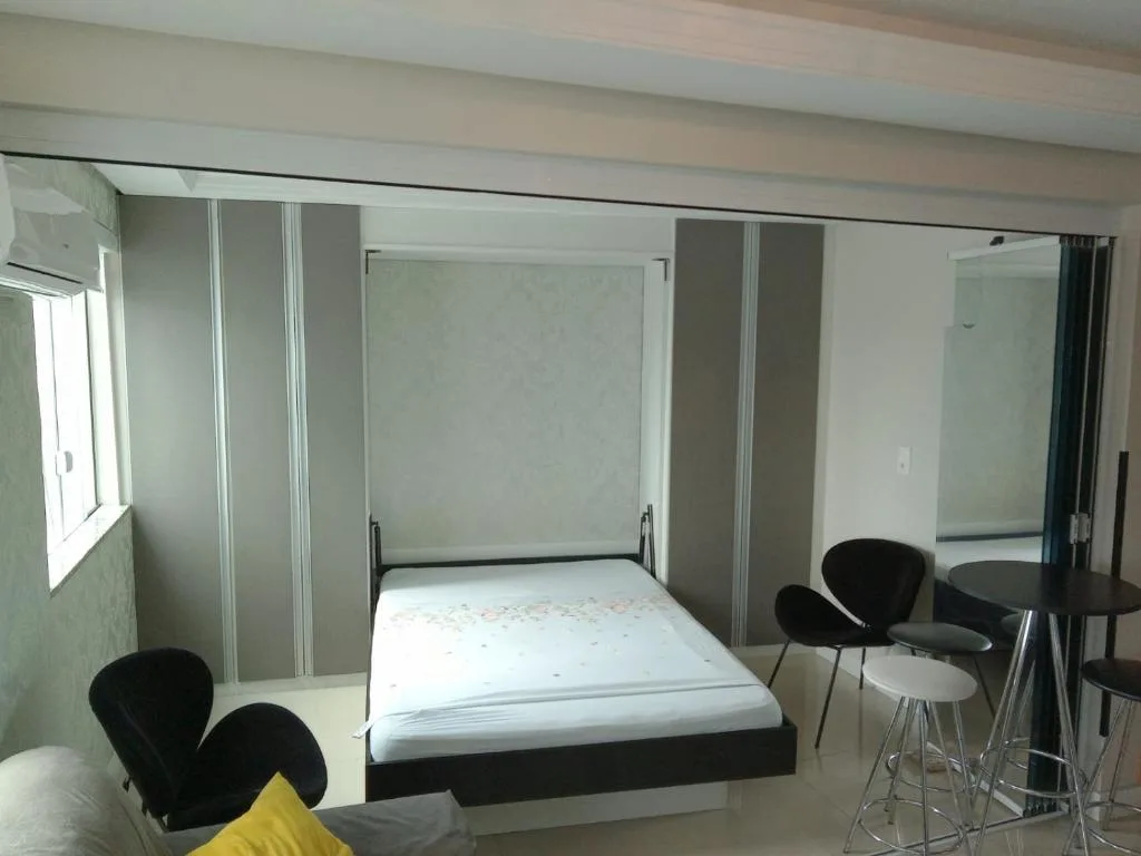 Apartamento em Prédio com Vista Mar encantadora - Praia, Piscina e Garagem, Balneário Camboriú, na 109 Rua João Francisco dos Santos em Balneário Camboriú/SC — foto 8