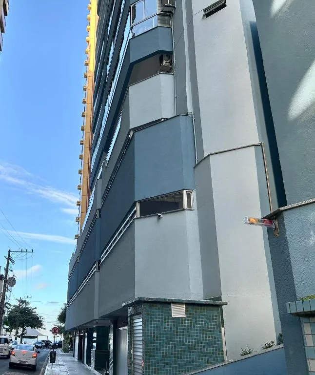 Beira da praia, Quarto para até 2 pessoas, econômico, básico e confortável, Balneário Camboriú, na Rua 1501, 55 Apto em Balneário Camboriú/SC — foto 23