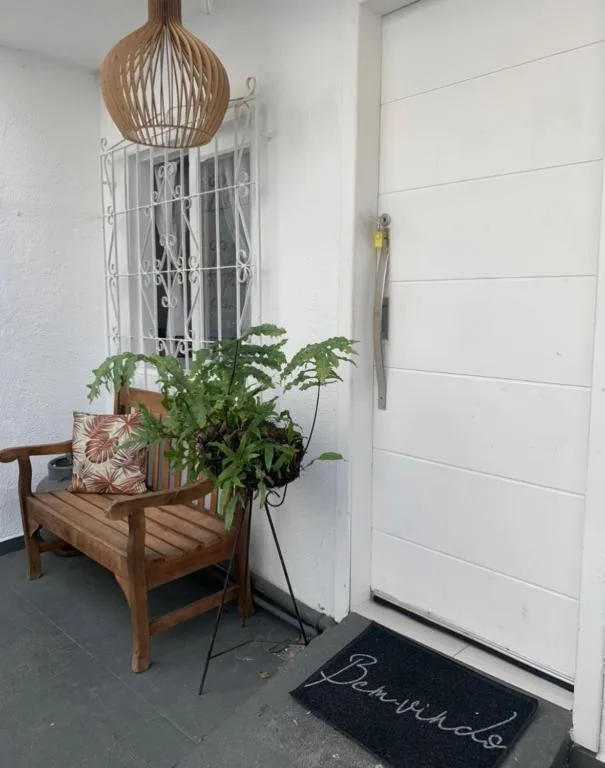 Pousada BC Flat 300 m da Praia e da Roda Gigante, Balneário Camboriú, na 180 Rua Jacob Schmidt em Balneário Camboriú/SC — foto 13