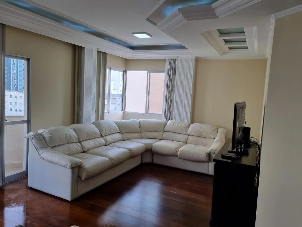 Apto Av Brasil Quadra mar, Balneário Camboriú, na 692 Avenida Brasil Apto. em Balneário Camboriú/SC