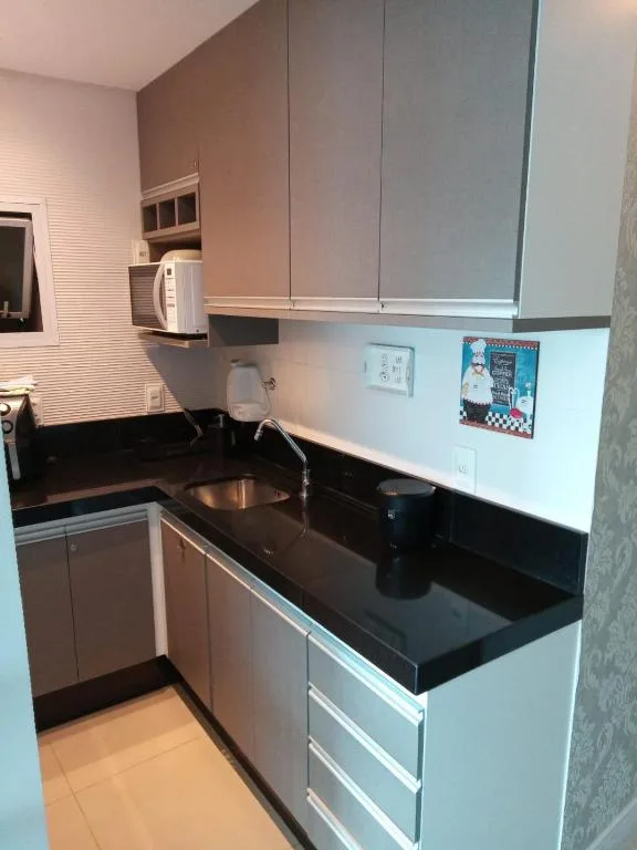 Apartamento em Prédio com Vista Mar encantadora - Praia, Piscina e Garagem, Balneário Camboriú, na 109 Rua João Francisco dos Santos em Balneário Camboriú/SC — foto 20