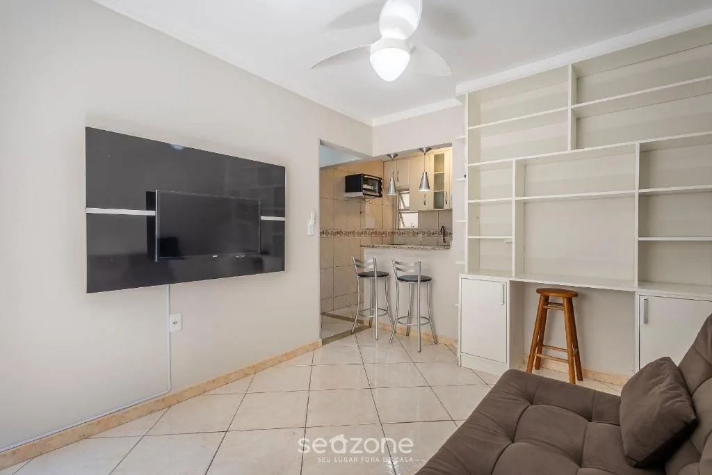 Apto 1 Quarto a 160m da Praia em BC - SRL0024, Balneário Camboriú, na 2561 Av. Brasil em Balneário Camboriú/SC