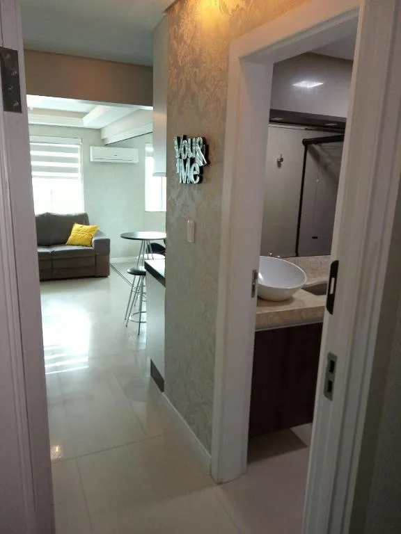 Apartamento em Prédio com Vista Mar encantadora - Praia, Piscina e Garagem, Balneário Camboriú, na 109 Rua João Francisco dos Santos em Balneário Camboriú/SC — foto 22
