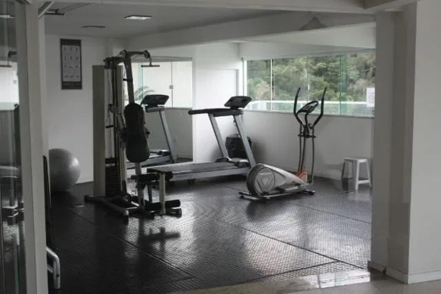 Apartamento em Prédio com Vista Mar encantadora - Praia, Piscina e Garagem, Balneário Camboriú, na 109 Rua João Francisco dos Santos em Balneário Camboriú/SC — foto 23