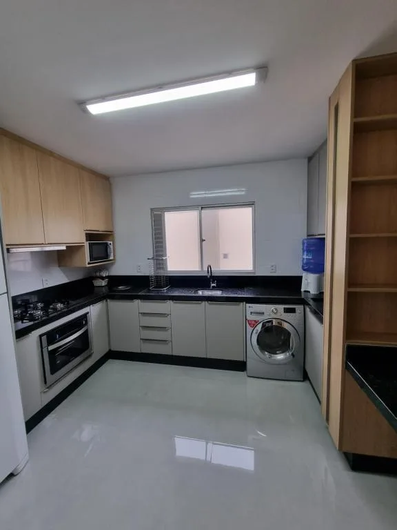 Apto Av Brasil Quadra mar, Balneário Camboriú, na 692 Avenida Brasil Apto. em Balneário Camboriú/SC — foto 11