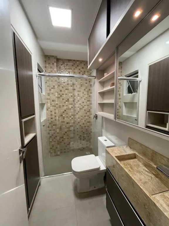 Apartamento com 2 vagas de garagem, próximo a roda gigante, Balneário Camboriú, na Rua Portugal, n. 262, apto. em Balneário Camboriú/SC — foto 3