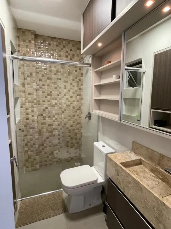 Apartamento com 2 vagas de garagem, próximo a roda gigante, Balneário Camboriú, na Rua Portugal, n. 262, apto. em Balneário Camboriú/SC — foto 9