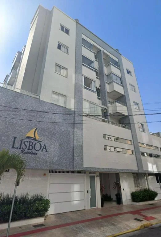 Apartamento com 2 vagas de garagem, próximo a roda gigante, Balneário Camboriú, na Rua Portugal, n. 262, apto. em Balneário Camboriú/SC — foto 12