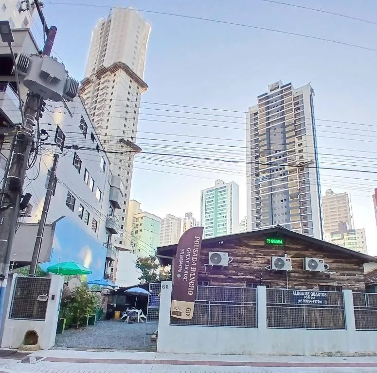 Pousada Rancho 60, Balneário Camboriú, na Rua: 3122, 60 Rua: em Balneário Camboriú/SC — foto 27