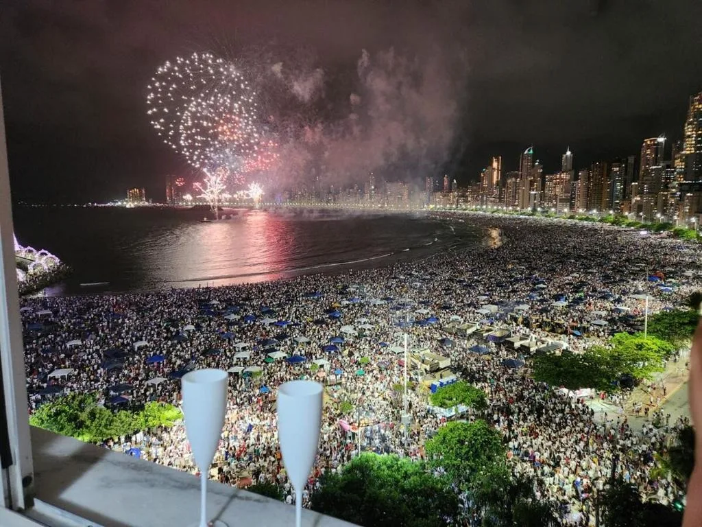 Apartamento frente mar Balneário Camburiu, Balneário Camboriú, na Apartamento em Balneirario Camboriú frentr mar otimo para receber familia 10 andar em Balneário Camboriú/SC — foto 10