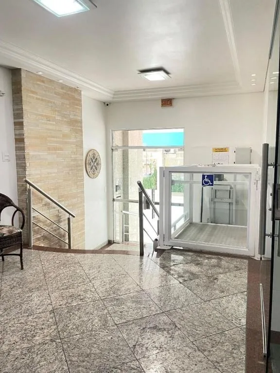 Dr Blumenau bc, Balneário Camboriú, na Rua em Balneário Camboriú/SC — foto 7