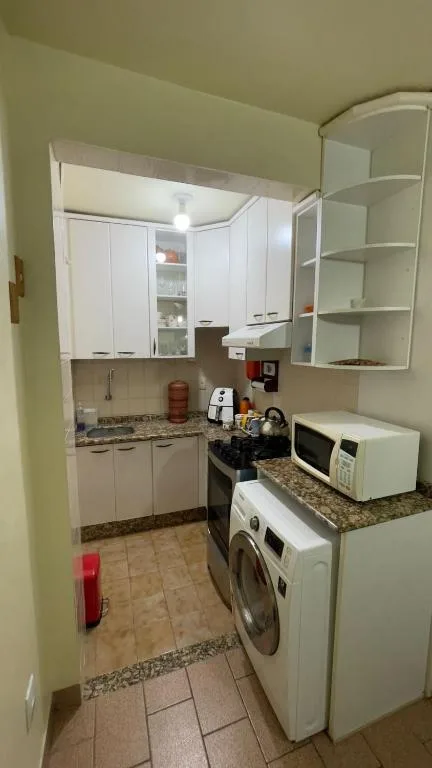 Dr Blumenau bc, Balneário Camboriú, na Rua em Balneário Camboriú/SC — foto 9