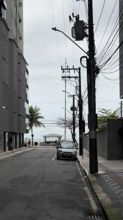 Dr Blumenau bc, Balneário Camboriú, na Rua em Balneário Camboriú/SC — foto 11