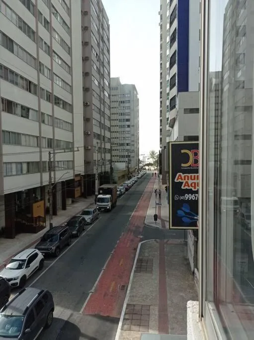 Apto a 100m Praia Baln Camboriú, Balneário Camboriú, na Av. Brasil em Balneário Camboriú/SC — foto 14