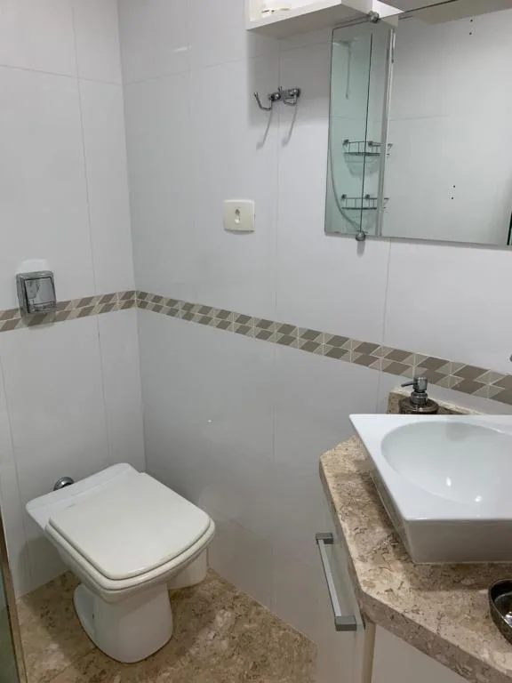 Pe na areia frente mar, Balneário Camboriú, na 2650 Avenida Atlântica em Balneário Camboriú/SC — foto 3