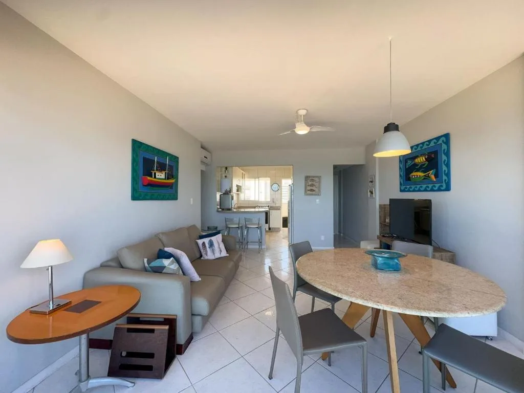 Frente Mar no Centro | 3 Quartos + 2 Vagas, Balneário Camboriú, na 2114 Av. Atlântica em Balneário Camboriú/SC — foto 9