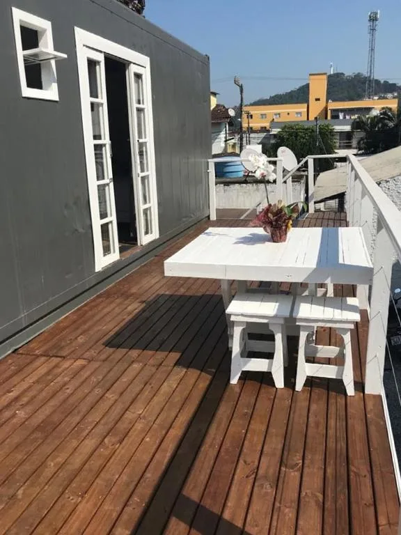 Marco Zero Containers - Próximo à Roda Gigante, Balneário Camboriú, na Rua Síria, 425 em Balneário Camboriú/SC — foto 7